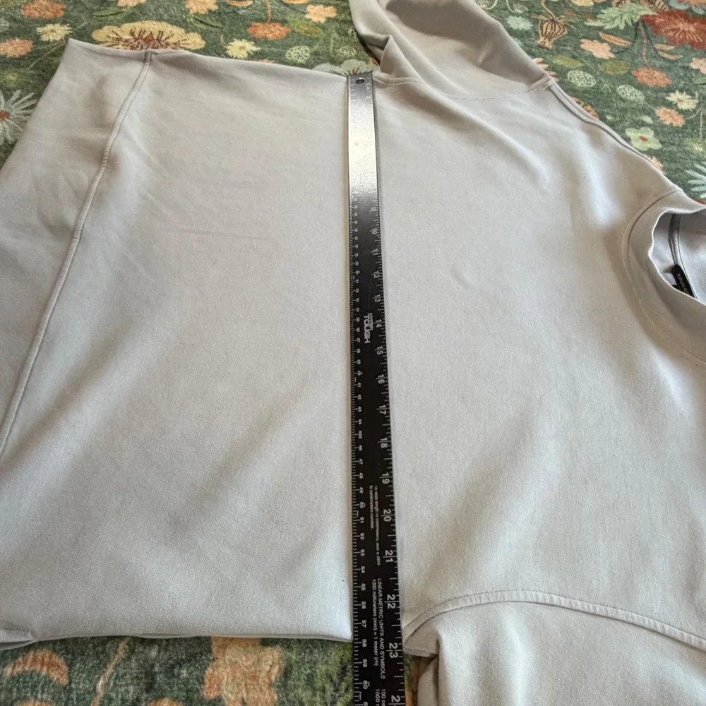 Banana Republic Mens Mock Neck Scuba Sweatshirt Gray Large Relaxed Fit Pullover